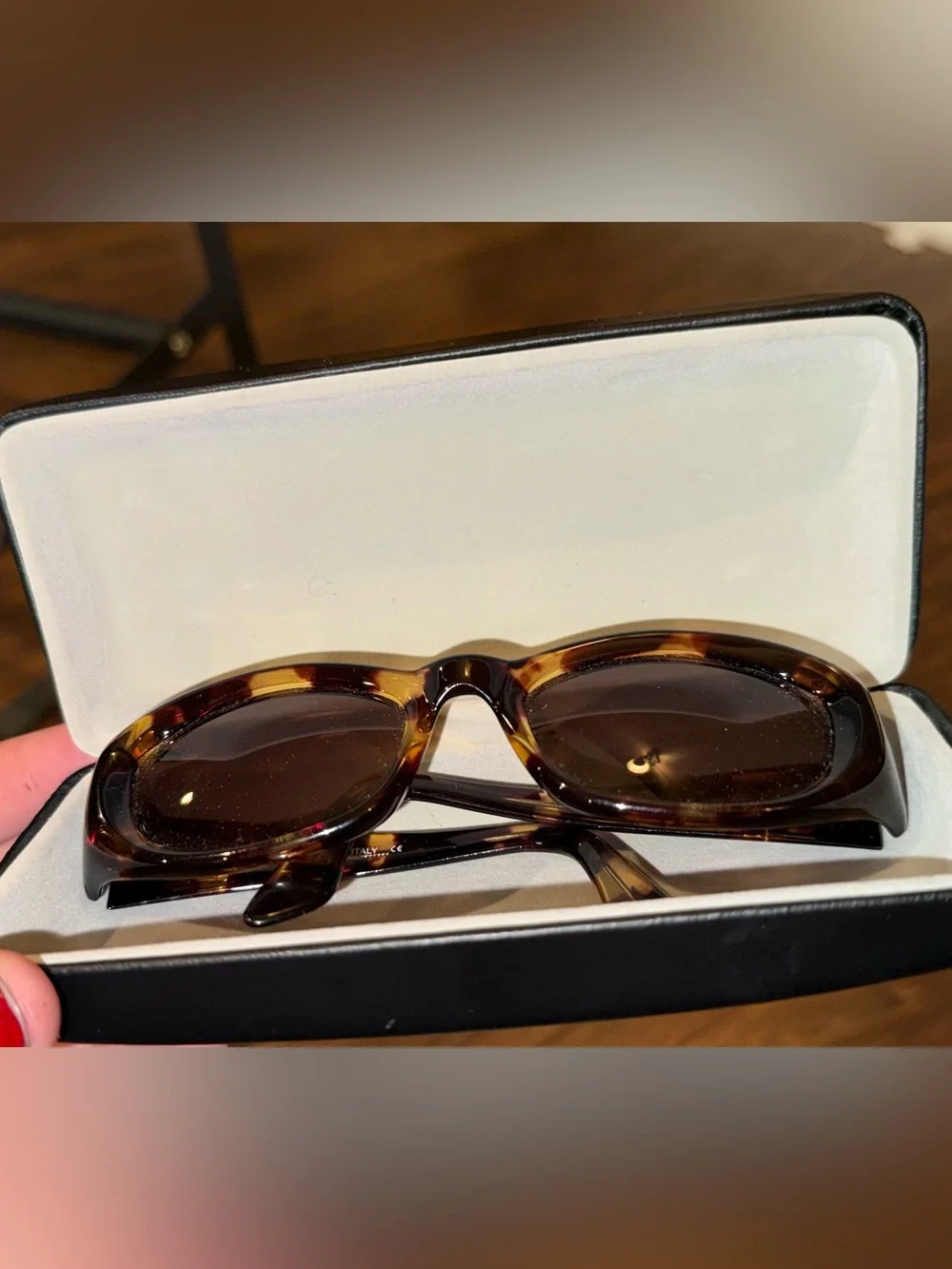 Gucci Tortoiseshell Frame with Brown Lenses Women's Sunglasses